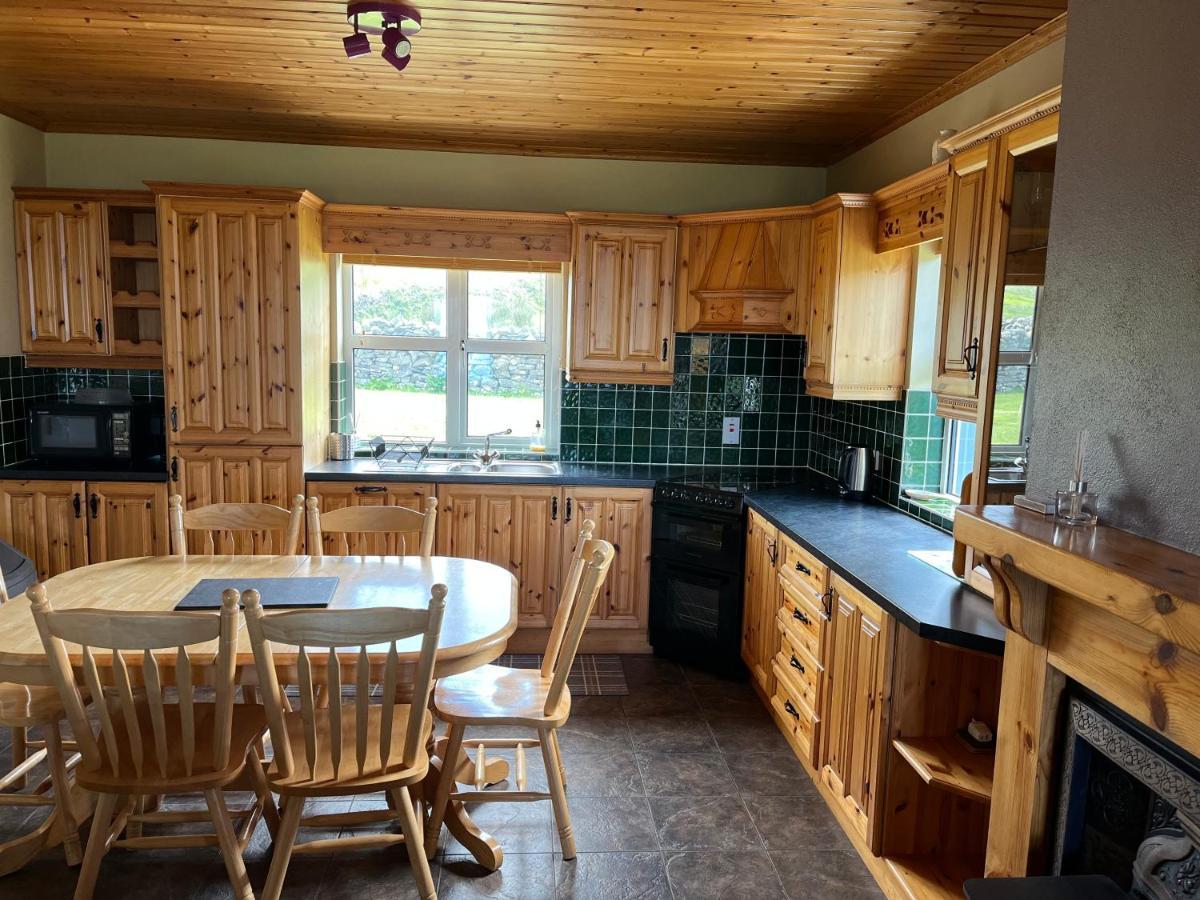Ocean View Doolin Villa Bagian luar foto