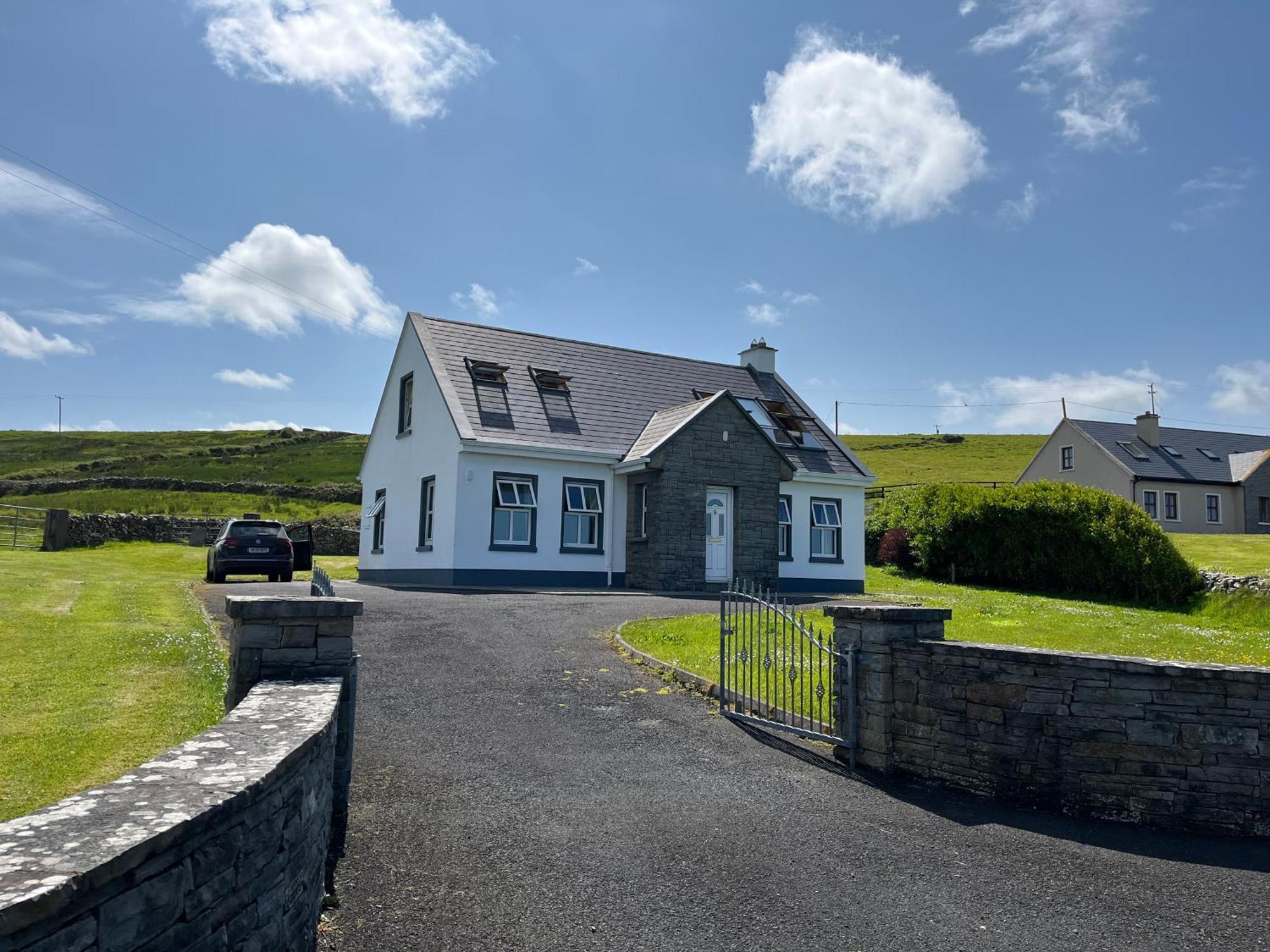Ocean View Doolin Villa Bagian luar foto